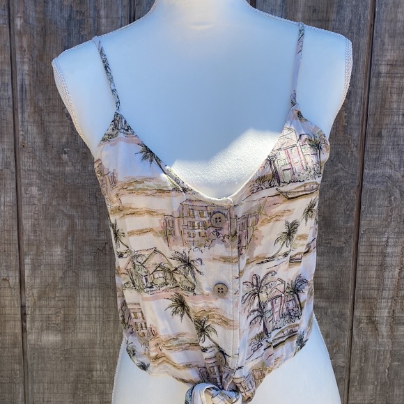 American Eagle Beach Print Faux Button Down Tank Top Size M - Picture 1 of 7